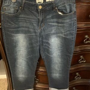 capris jeans!